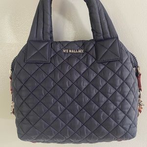 Mz Wallace small Sutton in dawn